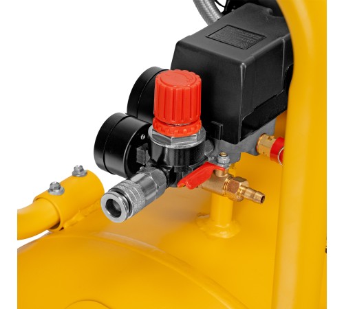 Компрессор безмасл. малошумн. DLP-4500/150, 4,5 кВт, 3х1,5 кВт,150 л, 2850 об/мин,750 л/мин Denzel