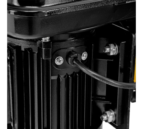 Станок сверлильный радиальный DDM-550R, 550 Вт, 16 мм, 12 ск., настольный Denzel