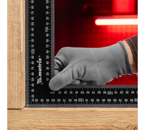 Угольник, 400 х 600 мм, цельнометаллический Matrix