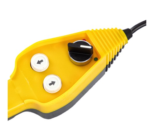 Лебедка автомобильная электрическая LB-3000.3.6 т, 3.4 кВт, 12 В Denzel