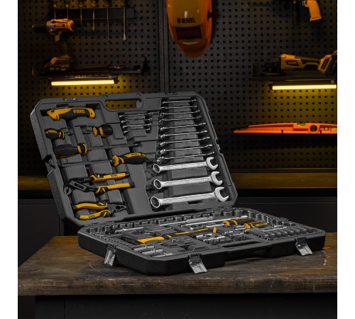 Набор инструментов, 1/2", 1/4", CrV, S2, пластиковый кейс, 122 предмета Denzel