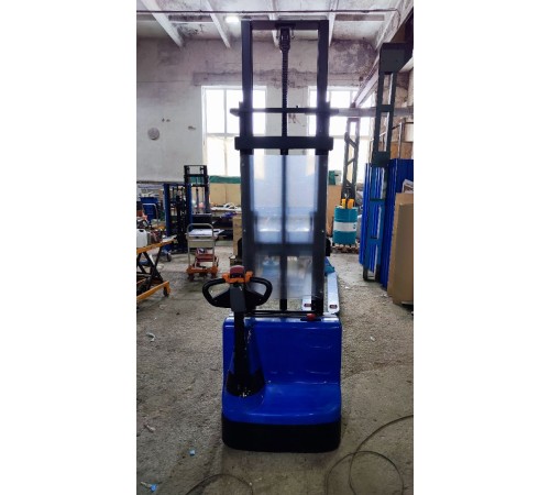 Штабелер самоходный 2,0 т 3,5 м TOR CDD2035-WS (сопровождаемый) (к/у II) (з/н 000024254) (арт. 1022054)