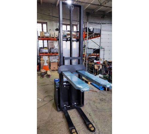 Штабелер самоходный 2,0 т 3,5 м TOR CDD2035-WS (сопровождаемый) (к/у II) (з/н 000024254) (арт. 1022054)