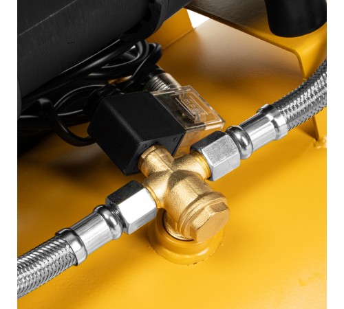 Компрессор безмасл. малошумный DLP-1500/50, 1,5 кВт,50 л, 2850 об/мин, 250 л/мин Denzel