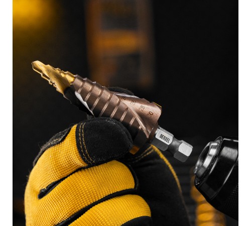 Сверло ступенчатое, 6-8-10-12-14-16-18-20-22-24-26-28-30мм, Р6М5К5, 6-гр. хвостовик Denzel