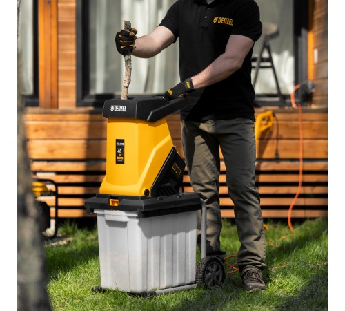 Измельчитель садовый электрический ECS-2700, 2700 Вт, 40 мм Denzel