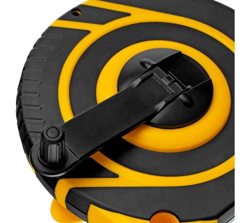 Рулетка геодезическая 30 м х 15 мм, закрытый корпус, фиберглассовая лента Denzel Рулетка геодезическая 30 м х 15 мм, закрытый корпус, фиберглассовая лента Denzel