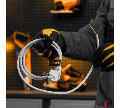 Шнур сетевой Energy Series, ПВС, 1,5 м, 3 x 1,5 мм, с неразборной вилкой, белый, Denzel