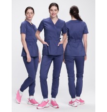 Костюм женский хирургический Модерн-004 (тк.Стрейч,120) MedLine, т.синий Костюм женский хирургический Модерн-004 (тк.Стрейч,120) MedLine, т.синий