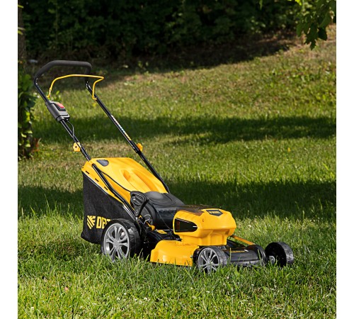 Газонокосилка аккумуляторная бесщеточная RLM450-36, Li-ion, 36 В, 4 Ач, 450 мм, травосборник 40 л Denzel