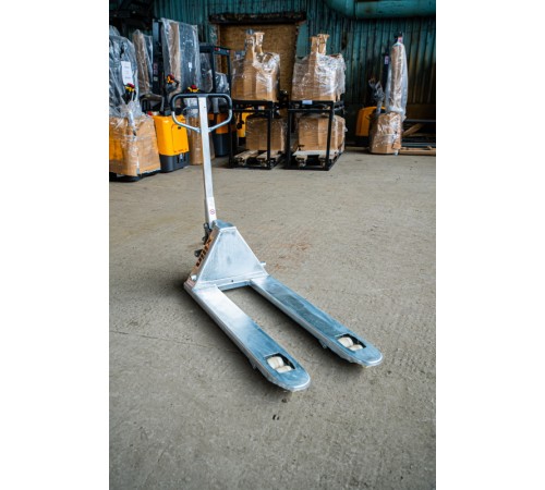 Тележка гидравлическая оцинкованная 2500 кг 1150 мм нейлоновые колеса XILIN BFG Тележка гидравлическая оцинкованная 2500 кг 1150 мм нейлоновые колеса XILIN BFG