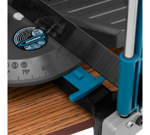 Стусло прецизионное, двухплоскостное, пила 600 мм, две прижимные струбцины, ограничительный упор Gross