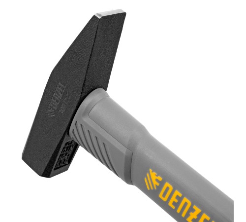 Молоток слесарный, 300 г, кованый, фибергласовая рукоятка c TPR покрытием Denzel