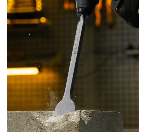 Зубило, 14 х 40 х 250 мм, 40Cr, SDS PLUS Denzel