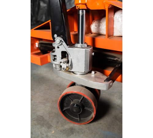 Тележка гидравлическая 2500 кг 1150х1150 мм TOR ZT для рулонов (полиуретановые колеса) уценка