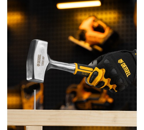 Кувалда 1,5 кг, цельнометаллическая, двухкомпонентная рукоятка Denzel