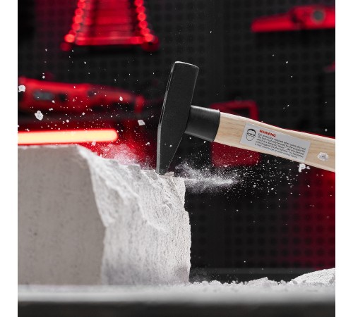 Молоток слесарный, 300 г, квадратный боек, деревянная рукоятка Matrix