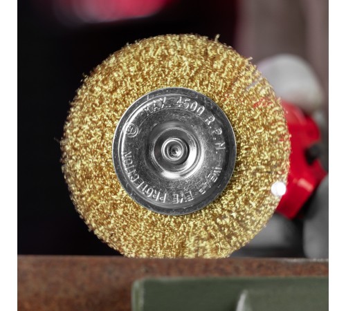 Щетка для дрели 100 мм, плоская со шпилькой, латунированная витая проволока Matrix