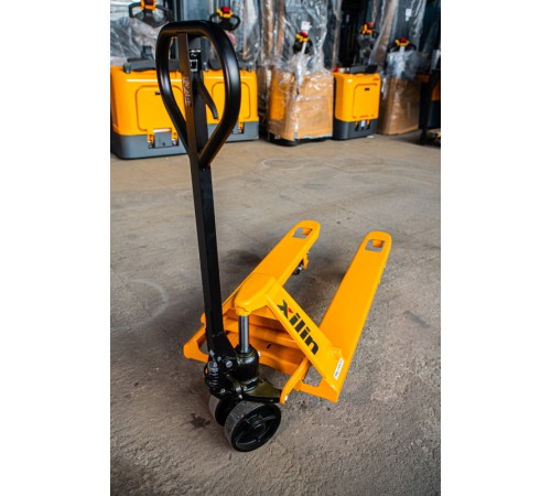 Тележка гидравлическая 2500 кг 1150 мм XILIN DF-III (полиуретановые колеса) Тележка гидравлическая 2500 кг 1150 мм XILIN DF-III (полиуретановые колеса)