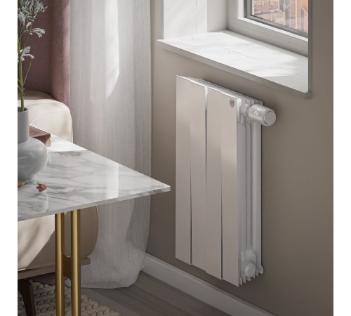Радиатор Royal Thermo PianoForte 500 /Bianco Traffico - 4 секц. VDR