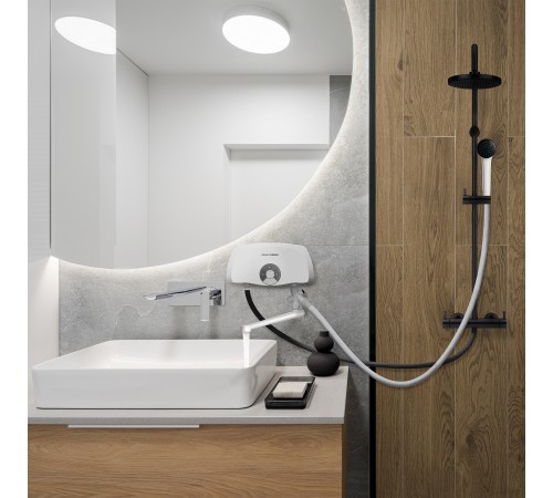 Водонагреватель проточный Royal Thermo SmartFix TS (5,5 kW) - кран+душ