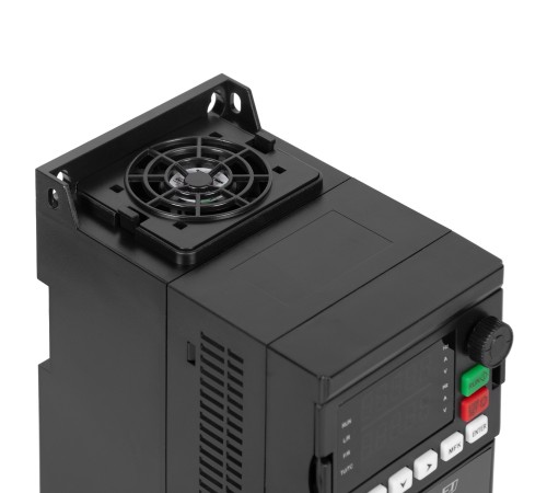 Преобразователь частоты SHUFT SKI70-0D75G-4 0,75 кВт, 380В