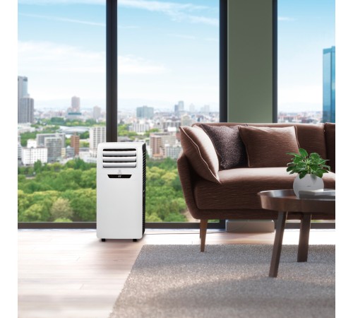 Кондиционер мобильный Electrolux EACM-09 FM/N3 в комплекте с адаптером Ballu UniPort 1.0