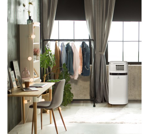 Кондиционер мобильный Electrolux Ice Column EACM-22 JK/N3