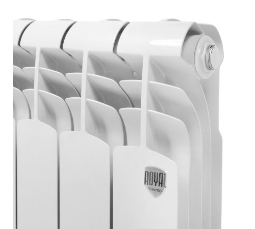 Радиатор Royal Thermo Vittoria Super 300 – 13 секц.