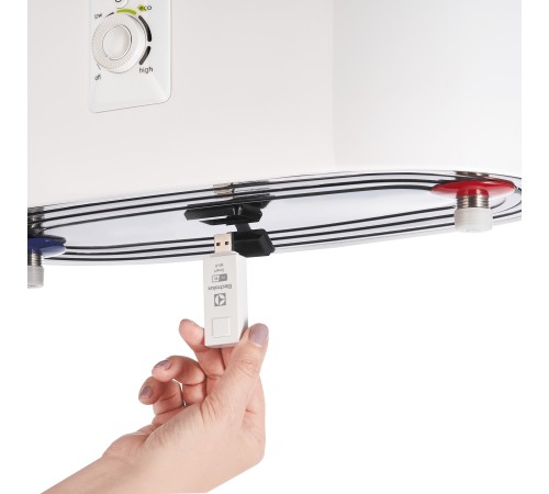 Водонагреватель Electrolux EWH 50 Centurio IQ 2.0 Водонагреватель Electrolux EWH 50 Centurio IQ 2.0