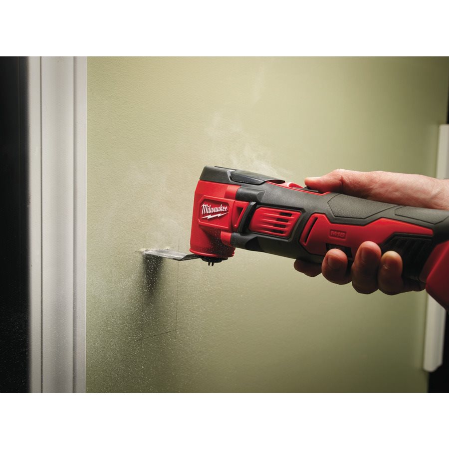 Аккумуляторный мультиинструмент MILWAUKEE M18 BMT-0 4933446203
