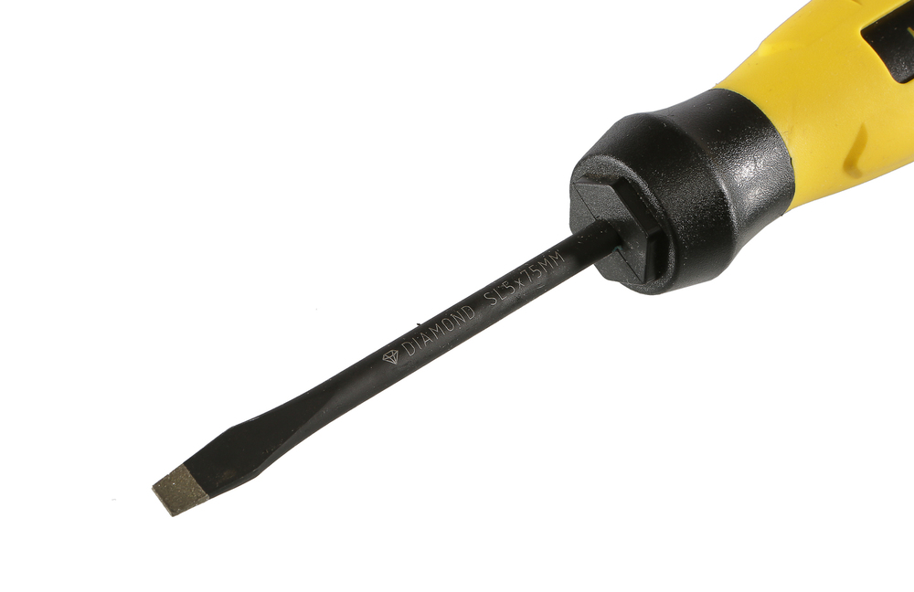 Отвертка Hanskonner HK1040-16-SL5-75