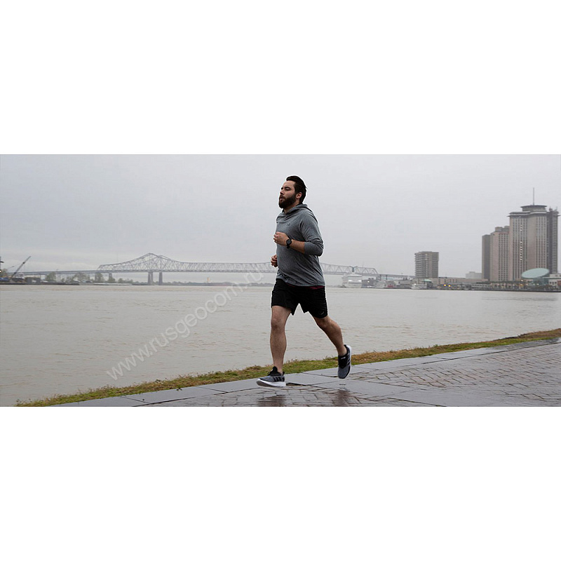 Часы Garmin Forerunner 45 черные